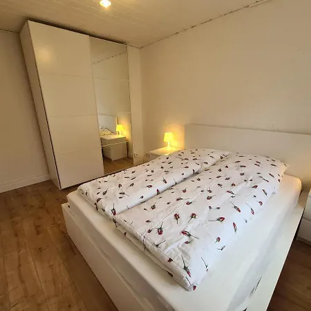 Ruhige An Der Messe Apartament *